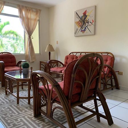 Apartamento Completo Apartment ซานซัลวาดอร์ ภายนอก รูปภาพ
