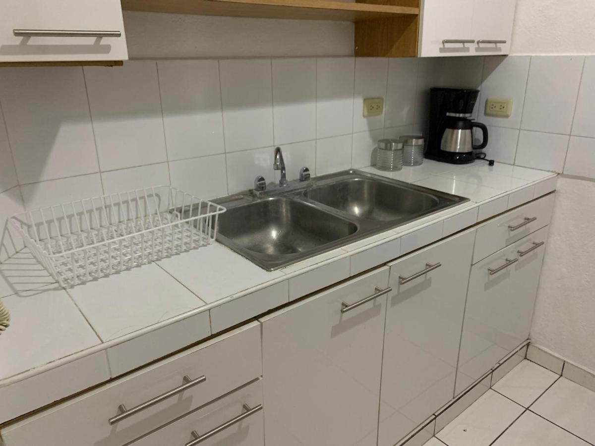 Apartamento Completo Apartment ซานซัลวาดอร์ ภายนอก รูปภาพ